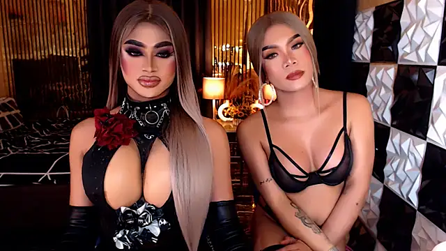 XXX chat uživo modela StellaPerkins