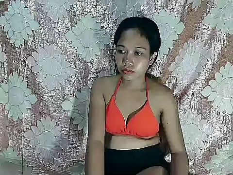 PinaySkinnyGirl: онлайн-секс-чат