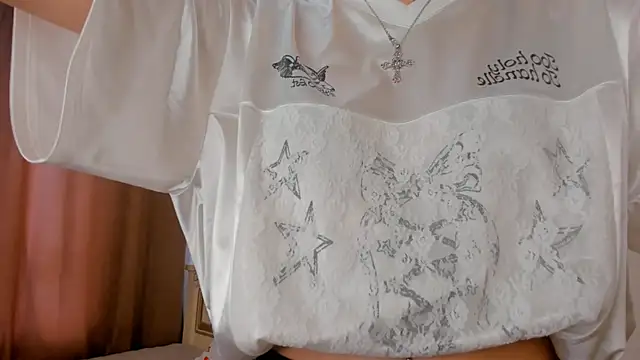 VelvetRisque live XXX chat