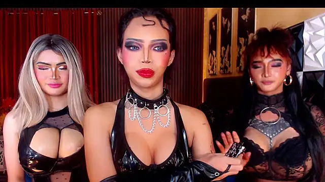 xFistingLadyBoyx: вебкам-шоу