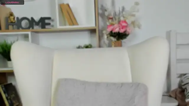 Chat XXX en directo de MirthaBolduan