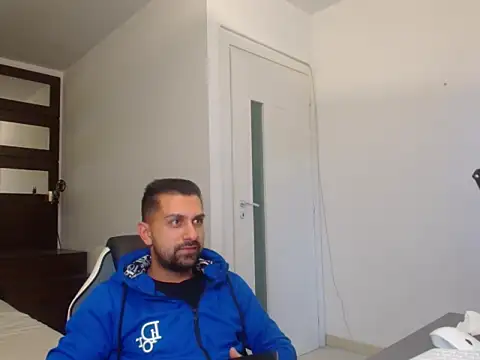 BryceReign: вебкам-шоу