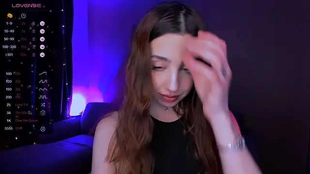 Chat XXX en directo de CharliGrace_