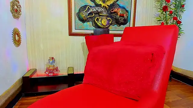 PowerExplosive: απευθείας συνομιλία ΧΧΧ