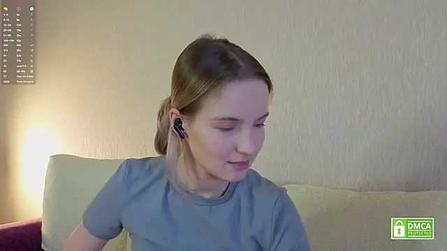 HongTomczak's Live XXX Chat