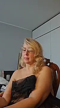 Chat +18 de MariaRichi_ ao vivo