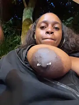 darle_volant Live XXX Chat