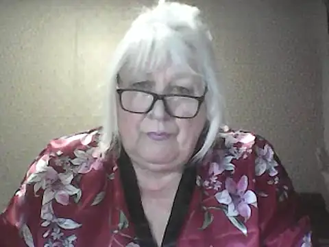 Chat +18 de Alexia64231 ao vivo