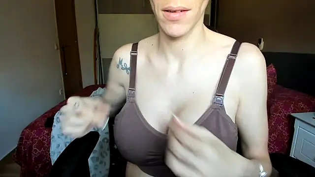 Vampirosaのウェブカメラショー