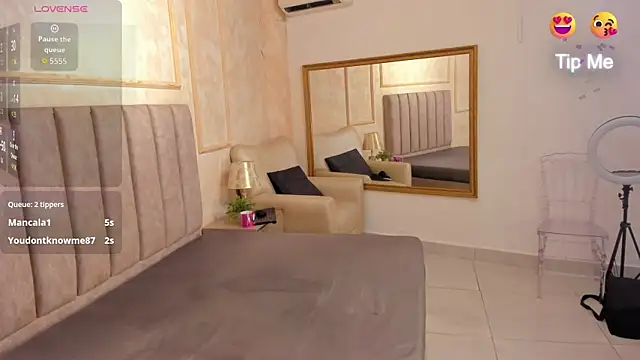 Katejordan: онлайн-секс-чат