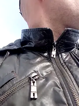 _uncle_Mitya-43_のライブXXXチャット