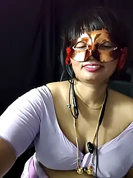 sesiteluguammayi's Webcam Show