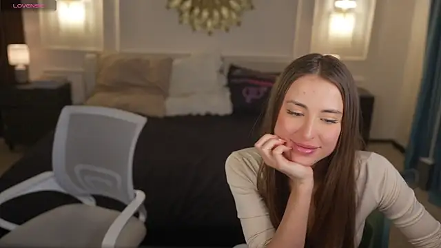 Luna_secretgirl Adlı Modelin Web Kamerası Şovu