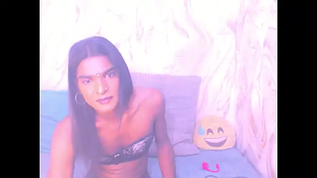 spicybarbie élő XXX-chatje