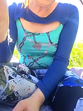 Milfhot1: вебкам-шоу