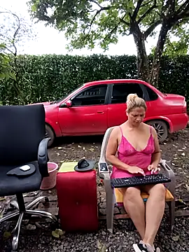 hotandfierylatinos2023's Live XXX Chat