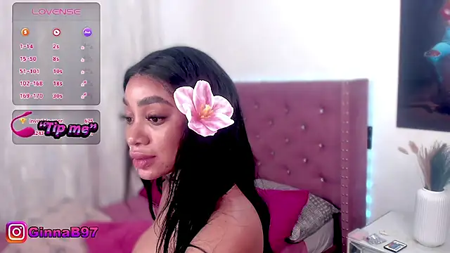 GinnaBolton – Naživo XXX chat