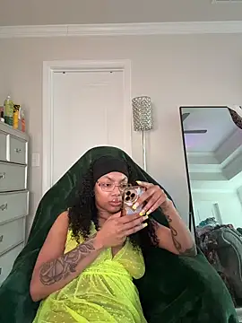 butterflybootyy Chat XXX live