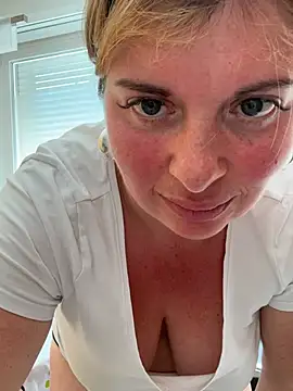 Онлайн чат XXX Lombada