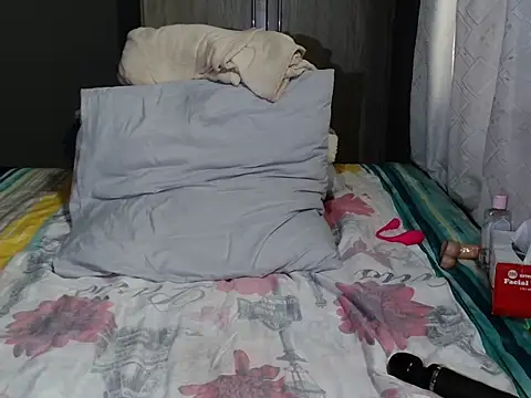 WetwetPussy31のライブXXXチャット