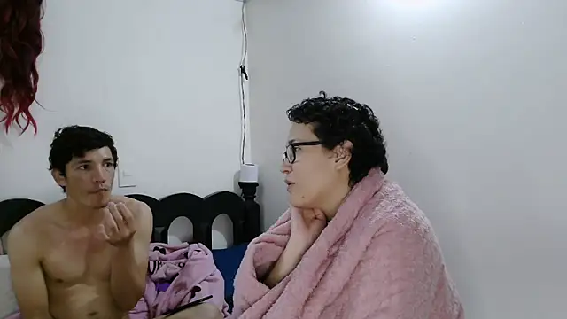 luxandracon23's Live XXX Chat