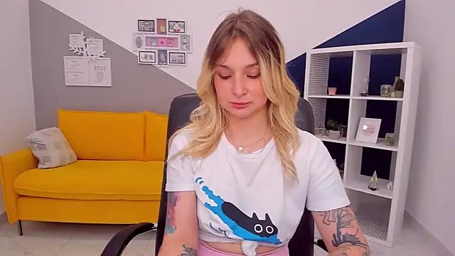 LilFleurish Adlı Modelin Canlı XXX Sohbeti