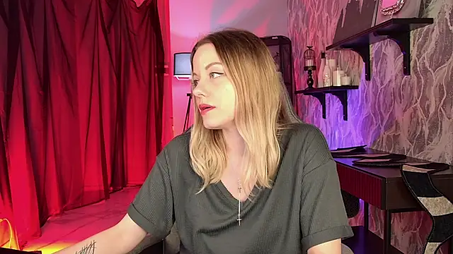 Živý XXX chat VireliaMoonfall