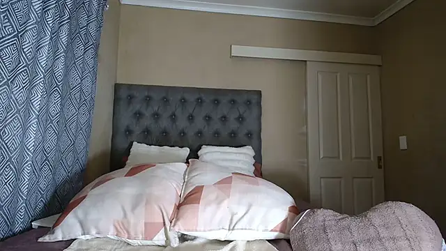 nanababe1 现场XXX聊天