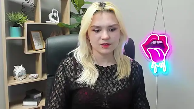 Онлайн чат XXX SweetLilyxo