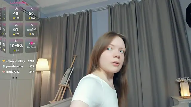 Chat XXX en directo de LavenderMitten