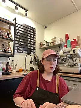 cinnabon_ 即時 XXX 聊天