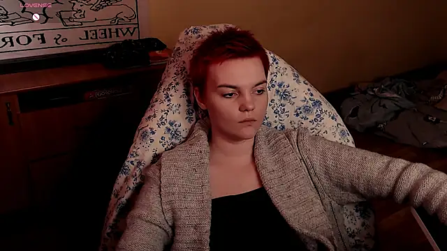 دردشة KrisNeal الجنسية المباشرة