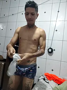 elchamogabotiktok Webcam Show