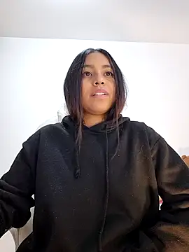 Ciara8 现场XXX聊天