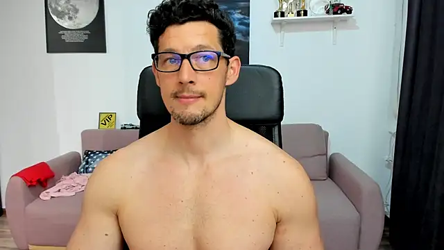 BrutusK08 网络视讯表演