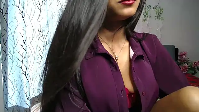 Chat +18 de _Shanvii_ ao vivo