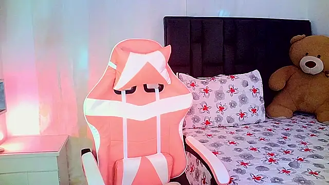 carmen14 Adlı Modelin Canlı XXX Sohbeti