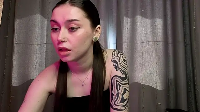 danieliis 现场XXX聊天