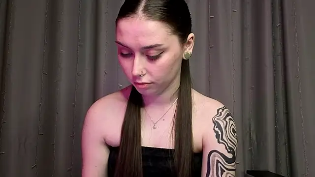 Онлайн чат XXX danieliis