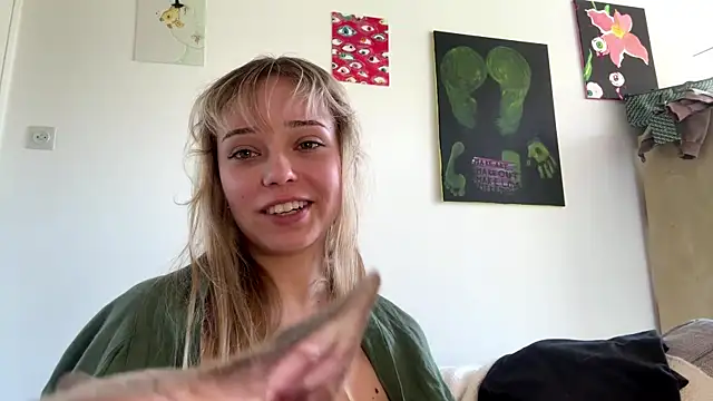 SourMidday Chat XXX live