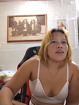 CockBiter83's Webcam Show