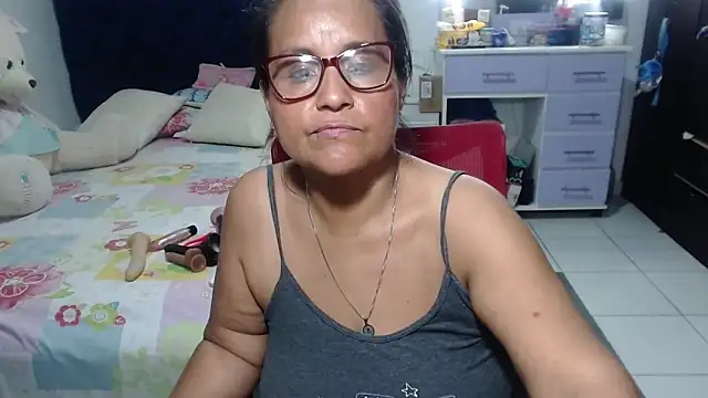 pervert_mommy_ 라이브 XXX 채팅