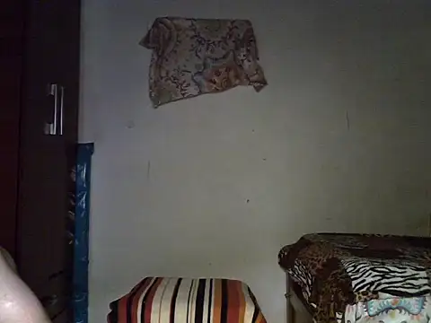 ellatinoo3 Adlı Modelin Web Kamerası Şovu