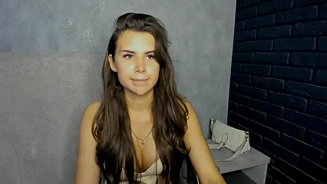 SuraMuneのライブXXXチャット