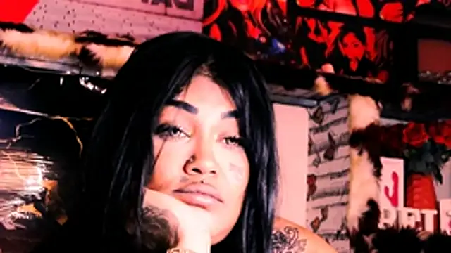 Chat XXX en directo de indian_dreamgirl