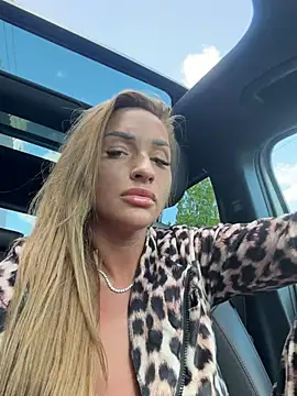 LovingBlondie Chat XXX in diretta