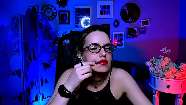 AliceSmite live XXX chat