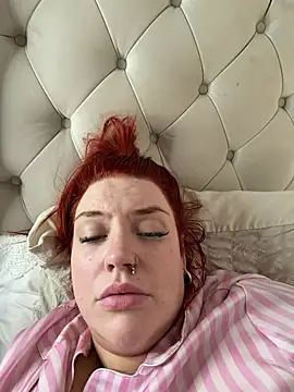 CurvyGirlMyla 网络视讯表演