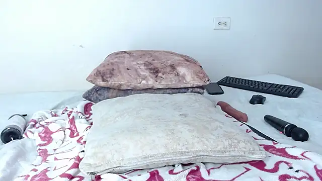 paula_venus: онлайн-секс-чат