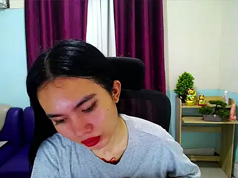 devine_goddess 在線直播表演